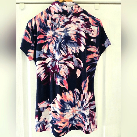 NWT DKNY Faux Wrap Top size L - Picture 2 of 4